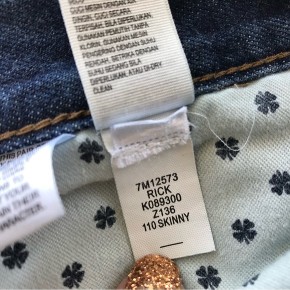 Lucky Brand 110 Skinny Mens Jeans Size 33 x 32 Dark Wash Blue Denim Zip Fly - Picture 6 of 8